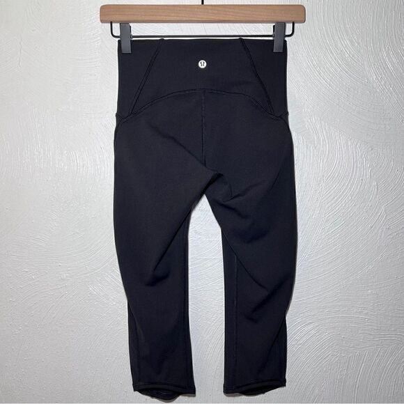 Lululemon Train Times Crop (17") in Black - Picture 5 of 8